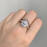 Load image into Gallery viewer, Halo Pear Cut Victory Ring Set - AAAAA Zirconia - 925 Sterling Silver
